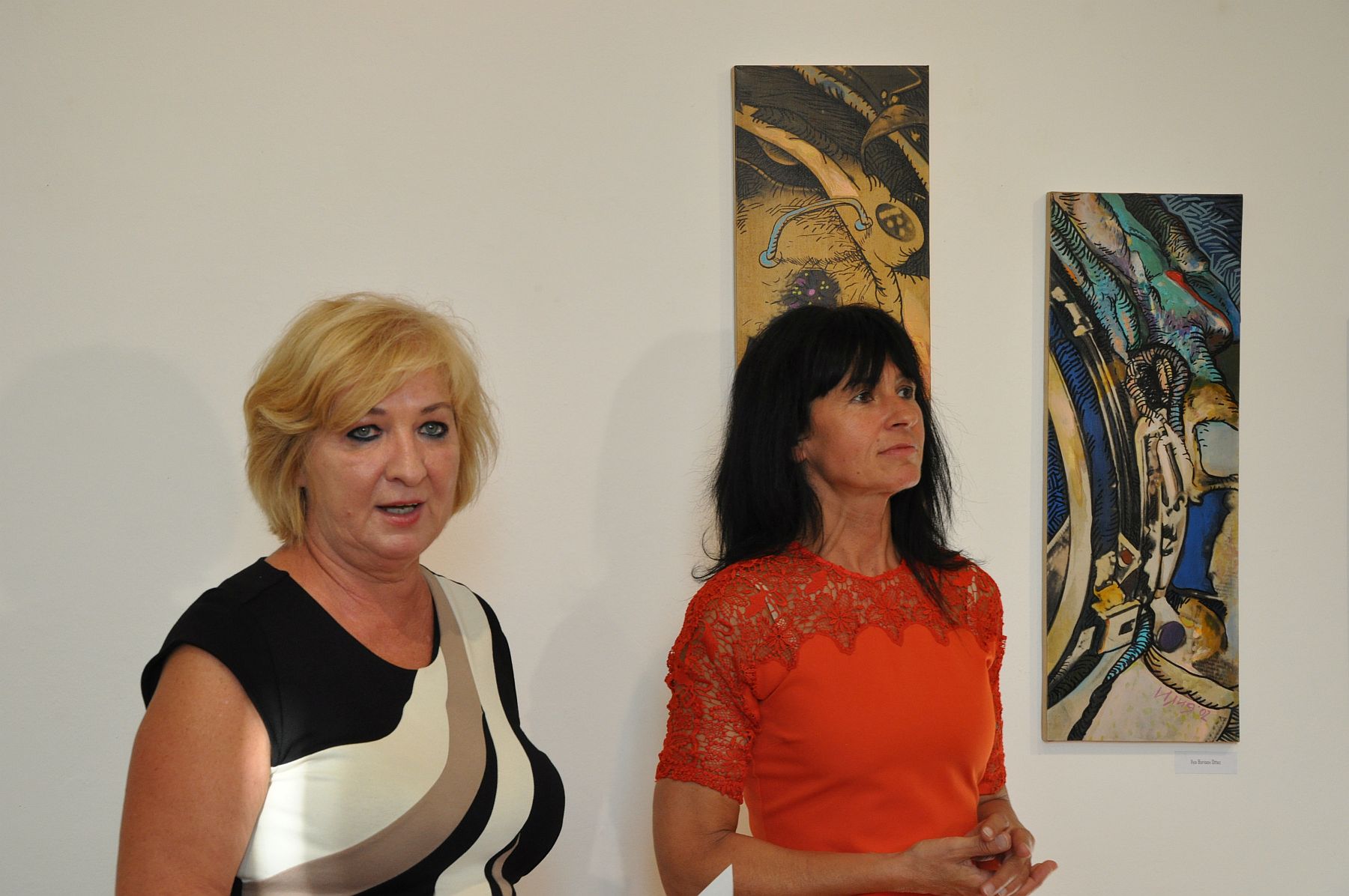 Testvérvárosaink művészeinek nyílt kiállítása az Öreghegyi Közösségi Házban